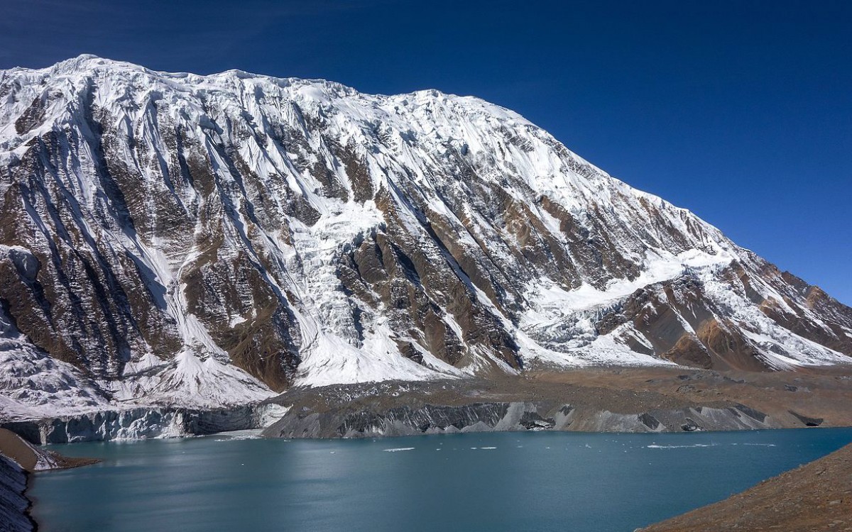 Tilicho Peak Expedition (7134m)